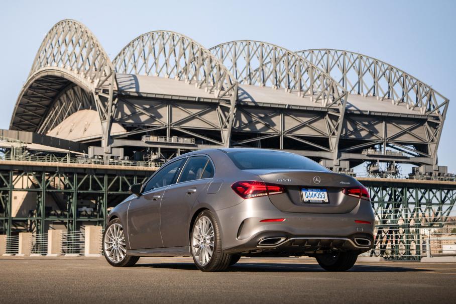  Mercedes A-Class: теперь седан