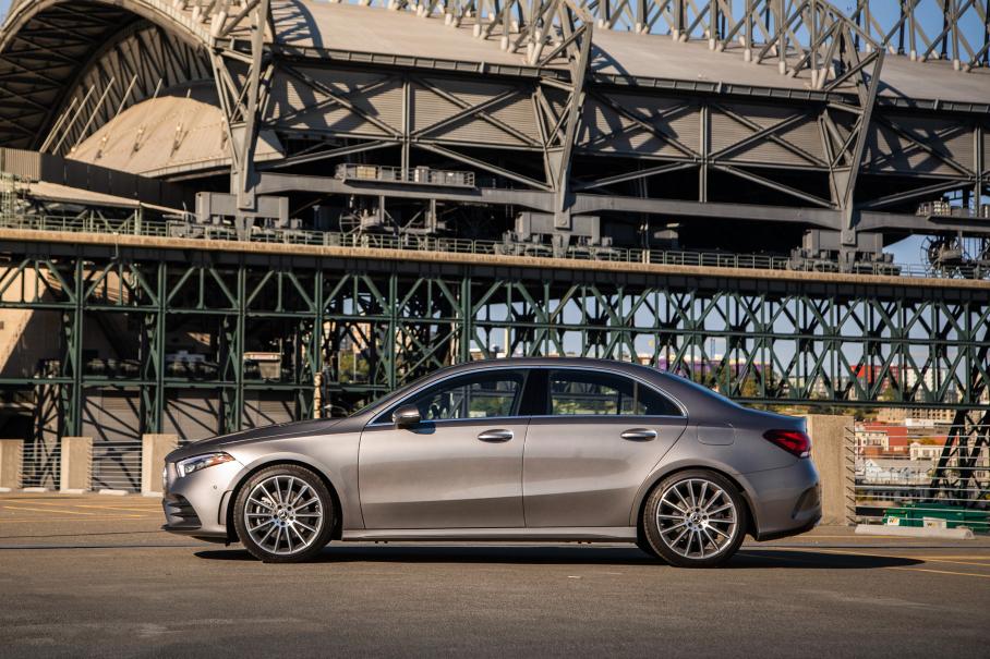  Mercedes A-Class: теперь седан