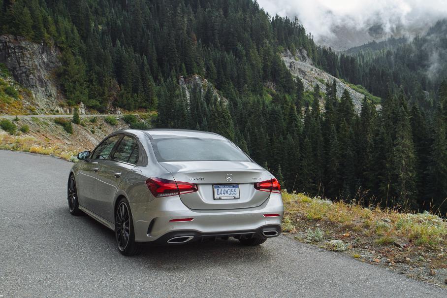 Mercedes A-Class: теперь седан