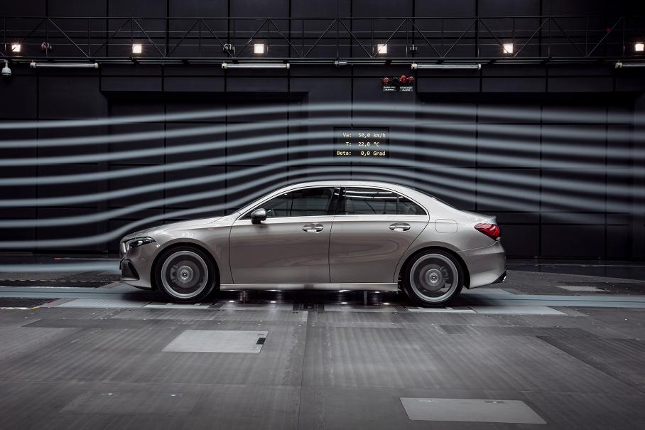  Mercedes A-Class: теперь седан