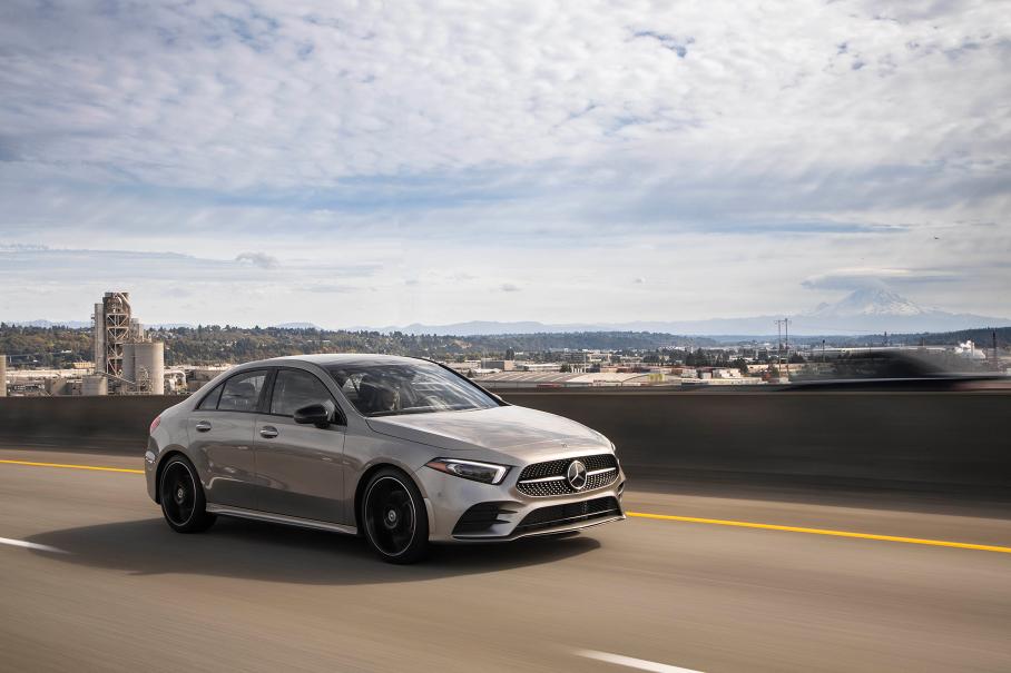  Mercedes A-Class: теперь седан