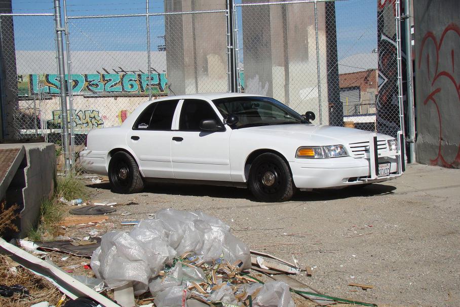 «Выходите с поднятыми руками!»