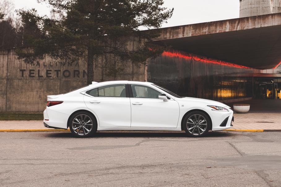 Один за двоих