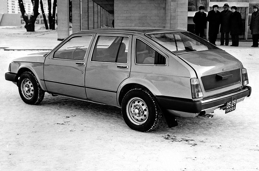 Каким мог стать Москвич-2141