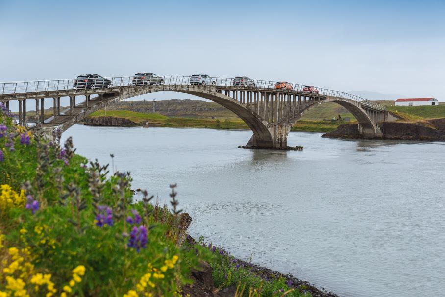 Путешествуем по Исландии на Subaru