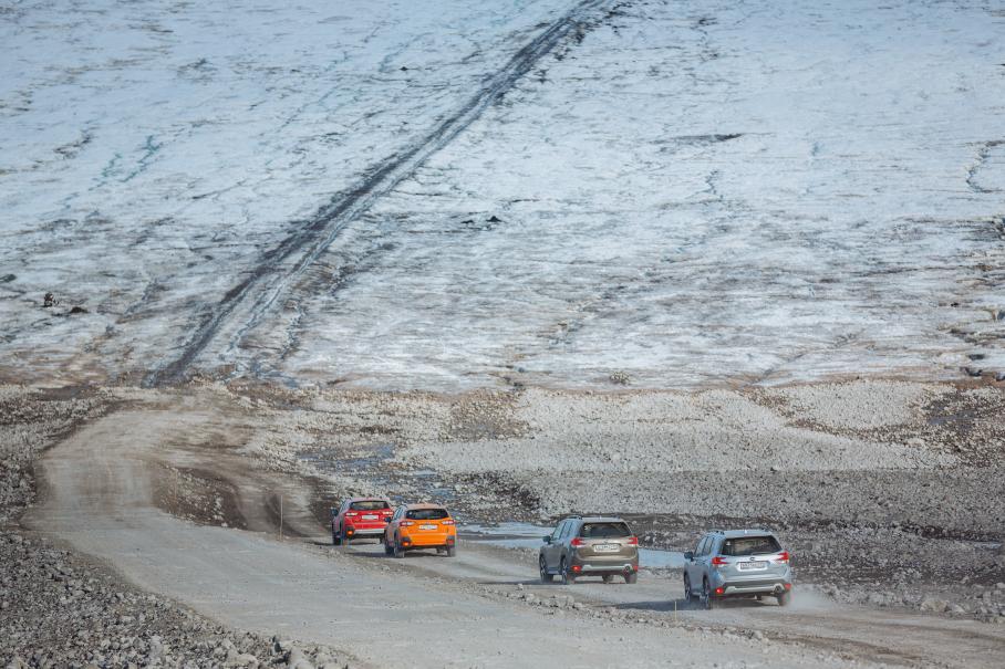 Путешествуем по Исландии на Subaru