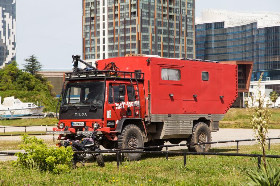  Американцы в Грузии: по горам на джипах