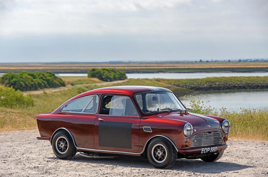 Самые быстрые, роскошные и необычные Mini