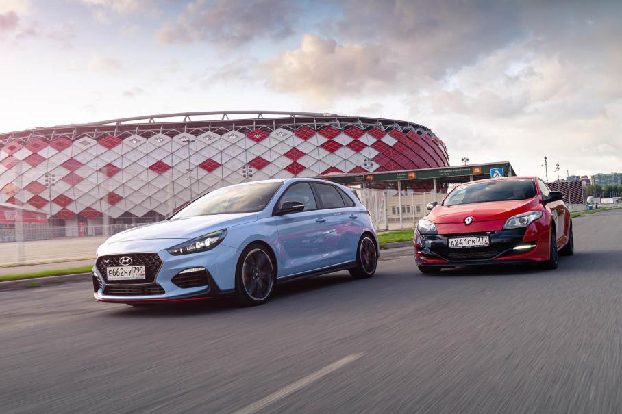 Hyundai i30 N против Renault Megane RS