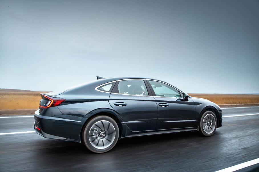 Тест-драйв Hyundai Sonata