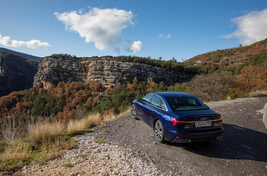 Хватает ли Audi A6 четырех цилиндров?