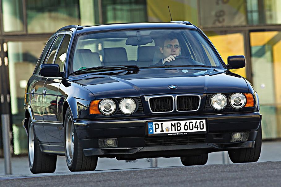 Машины из девяностых, которые дожили до наших дней и сейчас продаются