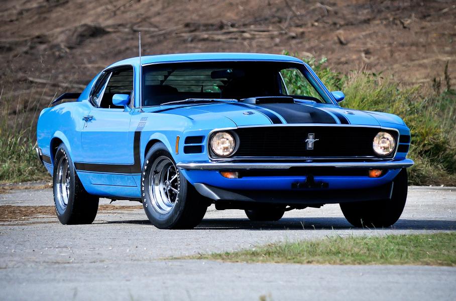 Ford Mustang Boss 302 with shaker hood scoop option