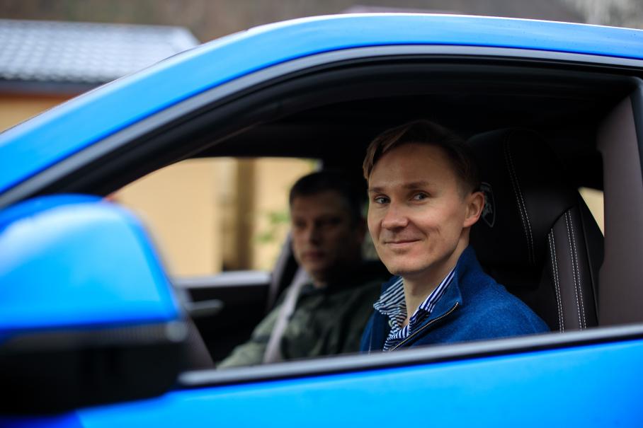 Путешествовать на Lamborghini? Мы это сделали. Снова