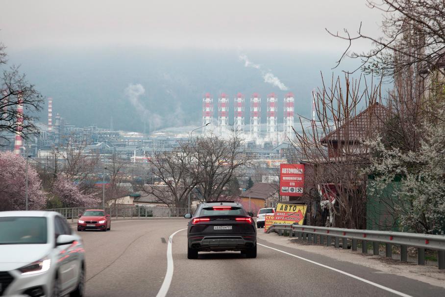 Хотите максимального контраста на фото российской провинции — просто добавьте в кадр один Lamborghini