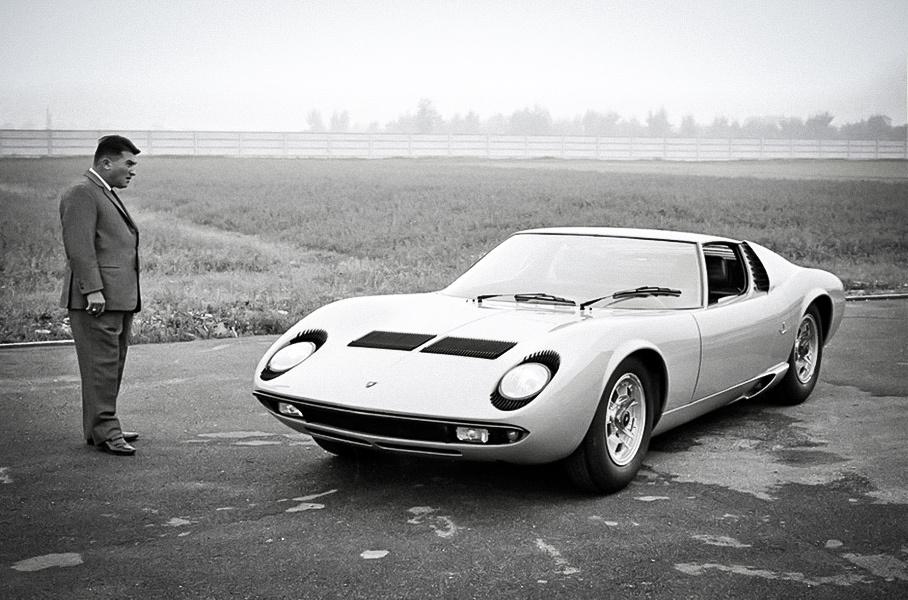 Ферруччо Ламборгини и Lamborghini Miura P400
