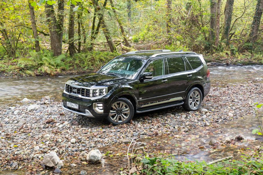 Он помнит доллар маленьким: вторая молодость Kia Mohave