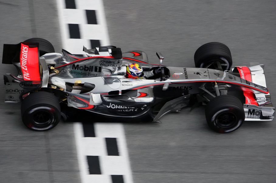 12 автомобильных символов 2021 года