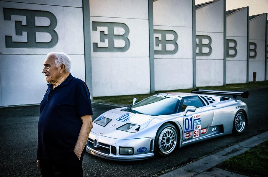 Крестный отец: великому Bugatti EB110 исполнилось 30 лет