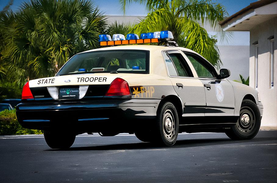 Коп в отставке: 30 лет славному Ford Crown Victoria