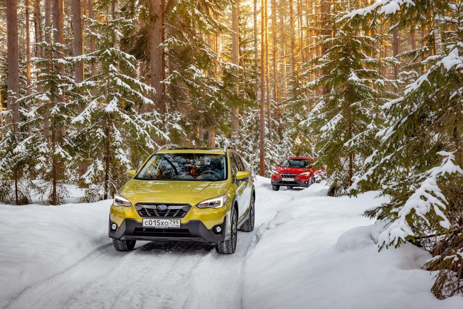 В системе полного привода XV используется многодисковая муфта, собранная единым узлом с вариатором. Тяга распределяетя в пропорции 60:40 в пользу передней оси, но соотношение может меняться в зависимости от условий движения.