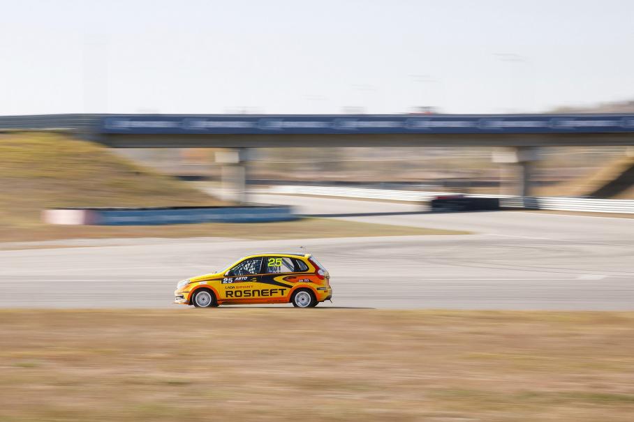 Пот, слёзы и счастье настоящего автоспорта вместе с Lada