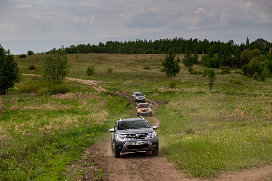 Турбомотор и вариатор: тестируем самый дорогой Renault Duster