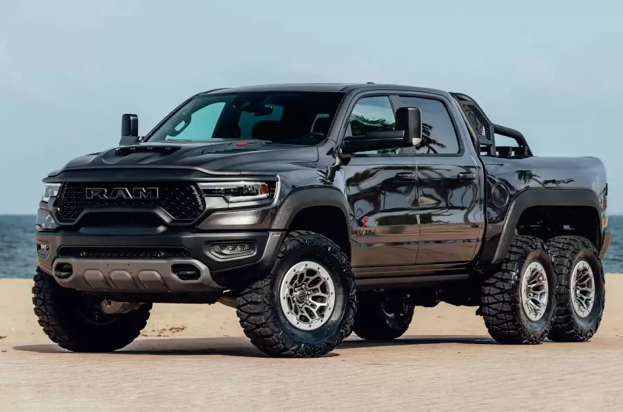 Ram 1500 TRX превратили в шестиколесного монстра стоимостью 18,5 млн рублей