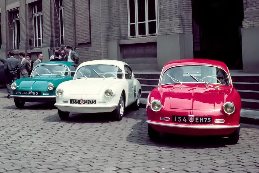 Нестареющему спорткару Alpine A110 — шестьдесят!