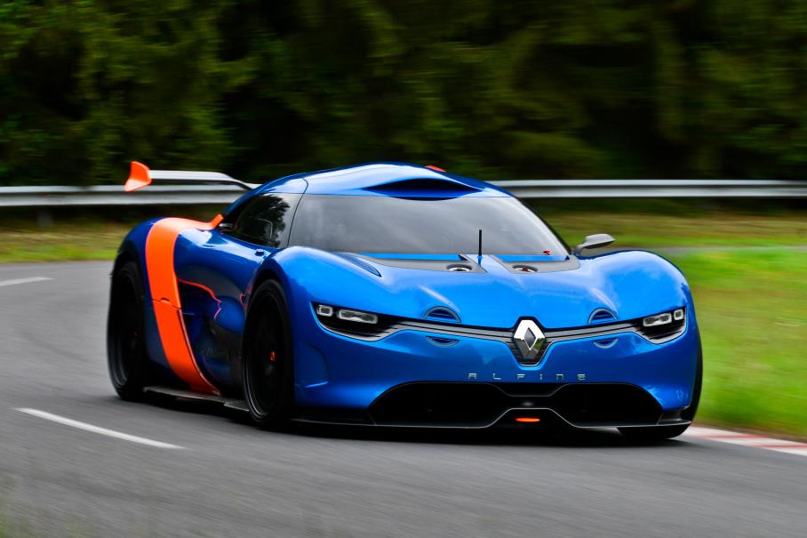 Alpine A110: наследник французcкой легенды бросает вызов Porsche