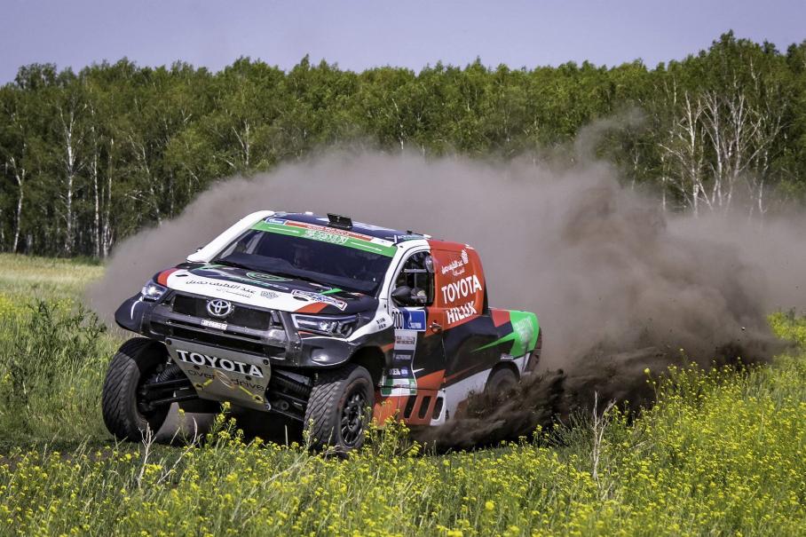 Саудовец Язид Аль-Раджи был одним из самых вероятных претендентов на победу, но отказался от участия после сообщения об отмене монгольской части гонки