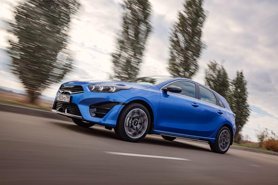 Новый турбомотор и «робот»: первый тест обновленного Kia Ceed
