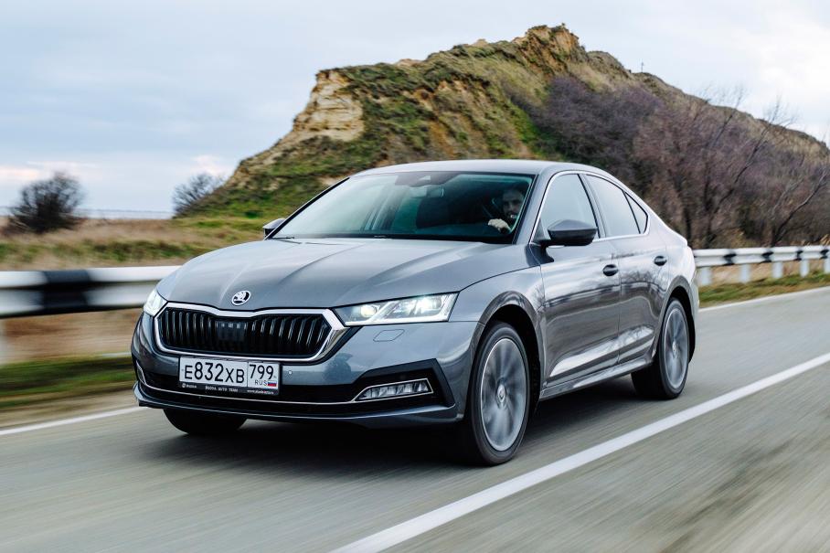 Итоги 2021 года: лучшие тест-драйвы Мотора