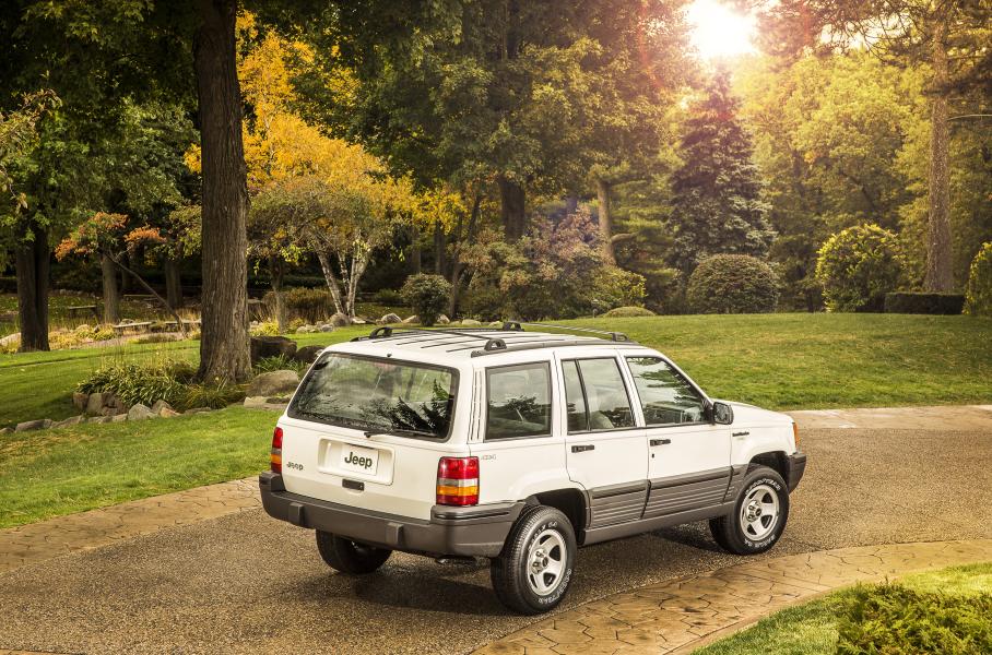 Конкретный тип: 30 лет Джипу Grand Cherokee