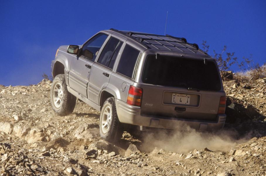 Конкретный тип: 30 лет Джипу Grand Cherokee