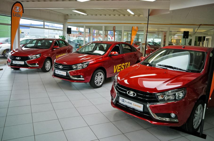 Европейцы потеряли интерес к новым Lada — продажи падают третий год подряд