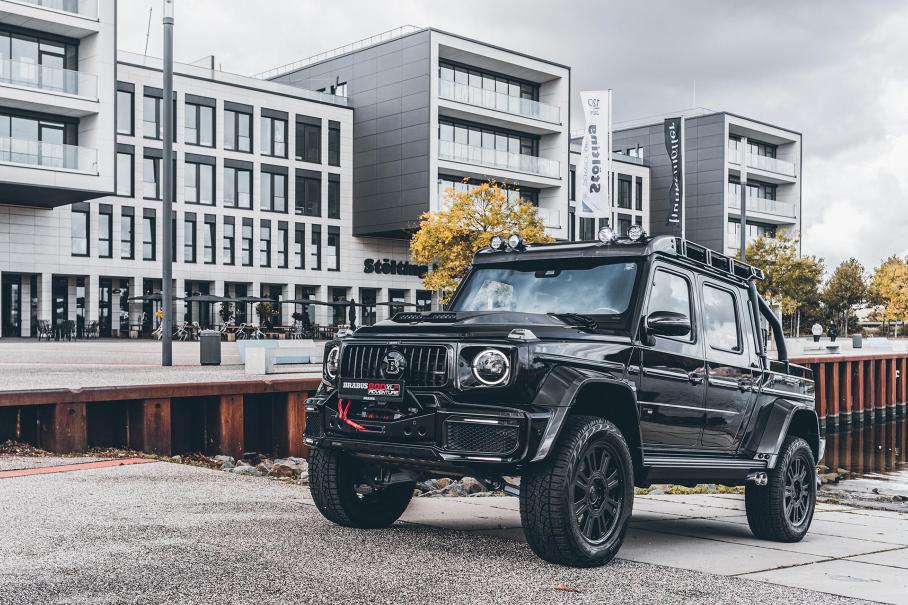 Brabus превратил Mercedes-AMG G 63 в очень черный пикап с 500-миллиметровым клиренсом
