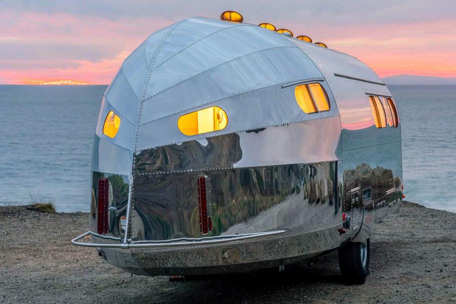 Посмотрите на ультра-роскошные кемперы стоимостью 20 миллионов рублей