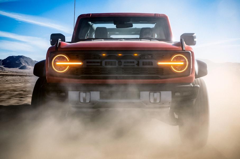 Ford Bronco Raptor, новая Toyota Sequoia и летающий автомобиль AirCar: главное за неделю