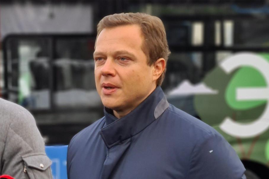 Максим Ликсутов