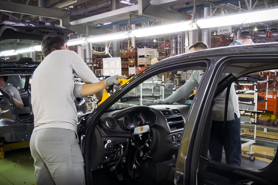 АвтоВАЗу снова не хватает деталей для сборки Lada Granta