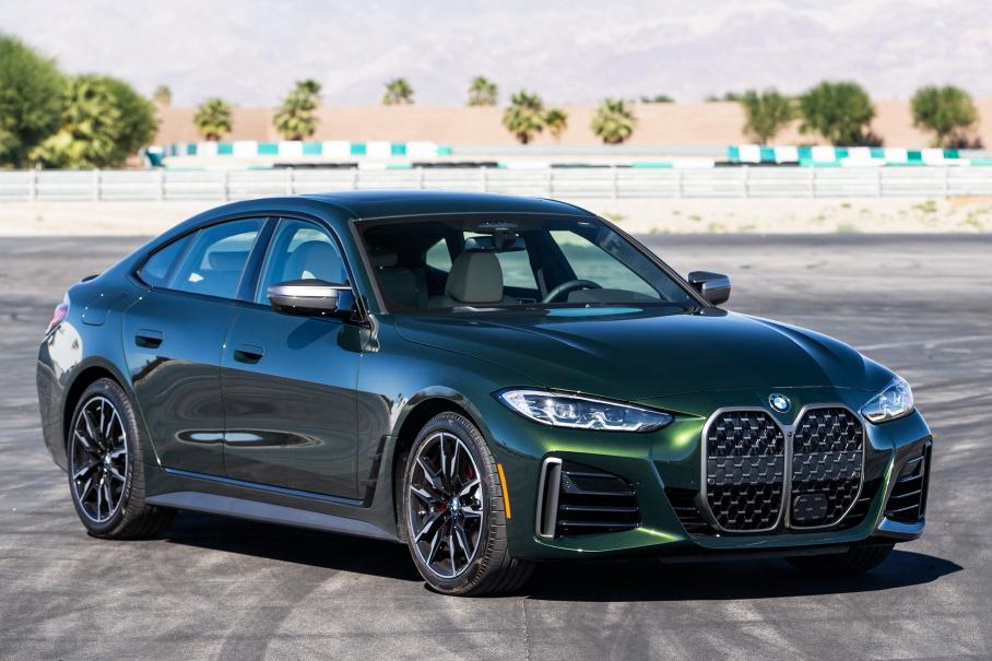BMW оценила в рублях бензиновые 4-Series Gran Coupe