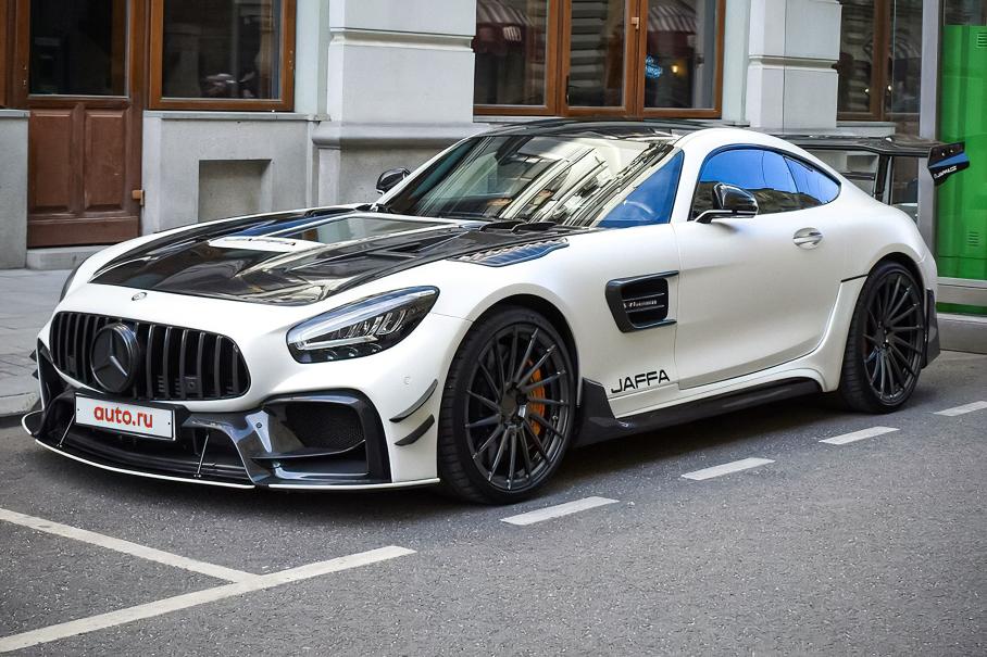 На продажу выставили Mercedes-AMG GT в необычном тюнинге. Таких в России больше нет