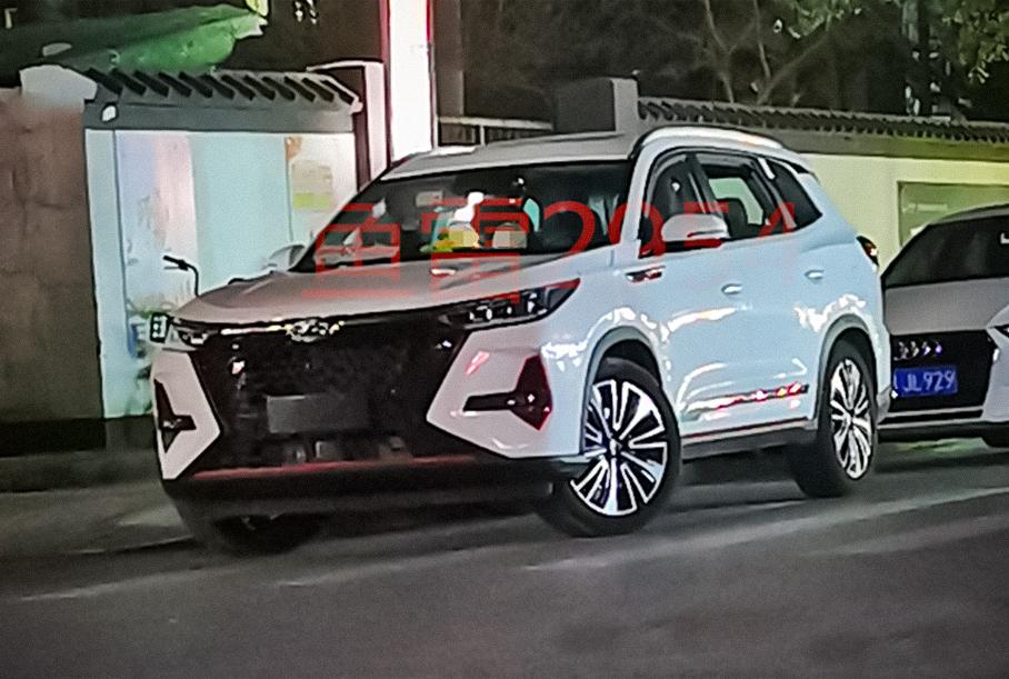 Появились фотографии нового Chery Tiggo 8 Pro для Китая