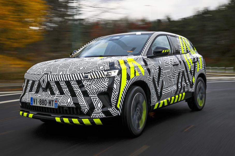 Новый Renault Austral испытывают на обычных дорогах и в экстремальных условиях