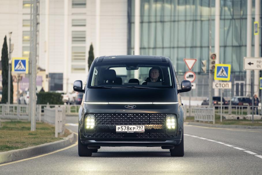 Тест-драйв Hyundai Staria. Вагон образов