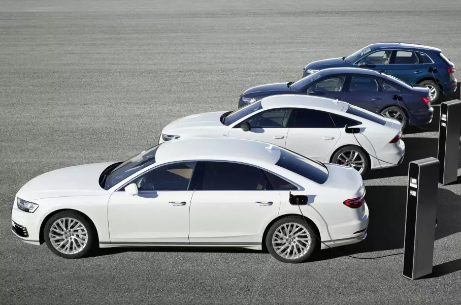 Audi перестанет принимать заказы на гибриды