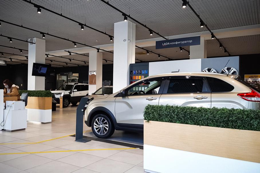 Новые автомобили в России подорожали за неделю более чем на 15 процентов