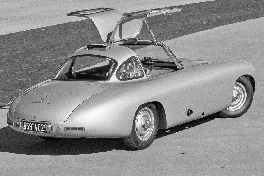 Клетка для чайки: правда и вымысел о гоночной легенде Mercedes-Benz