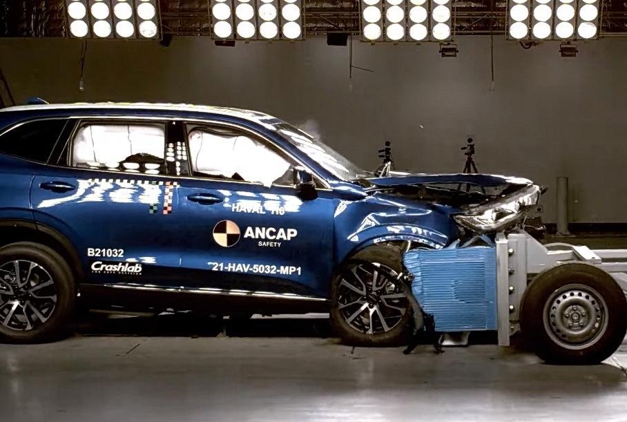 Видео: новый кроссовер Haval удивил результатами краш-тестов